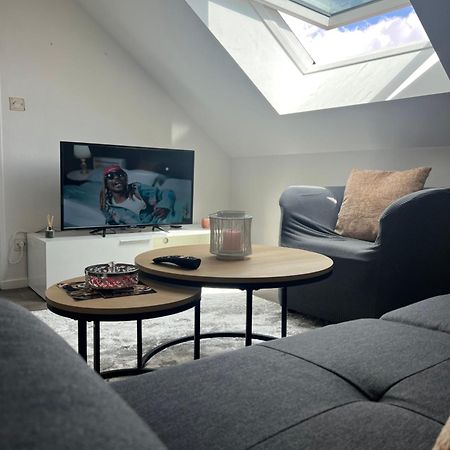 Superbe Appartement Tres Calme Et Confortable Reims Exteriör bild