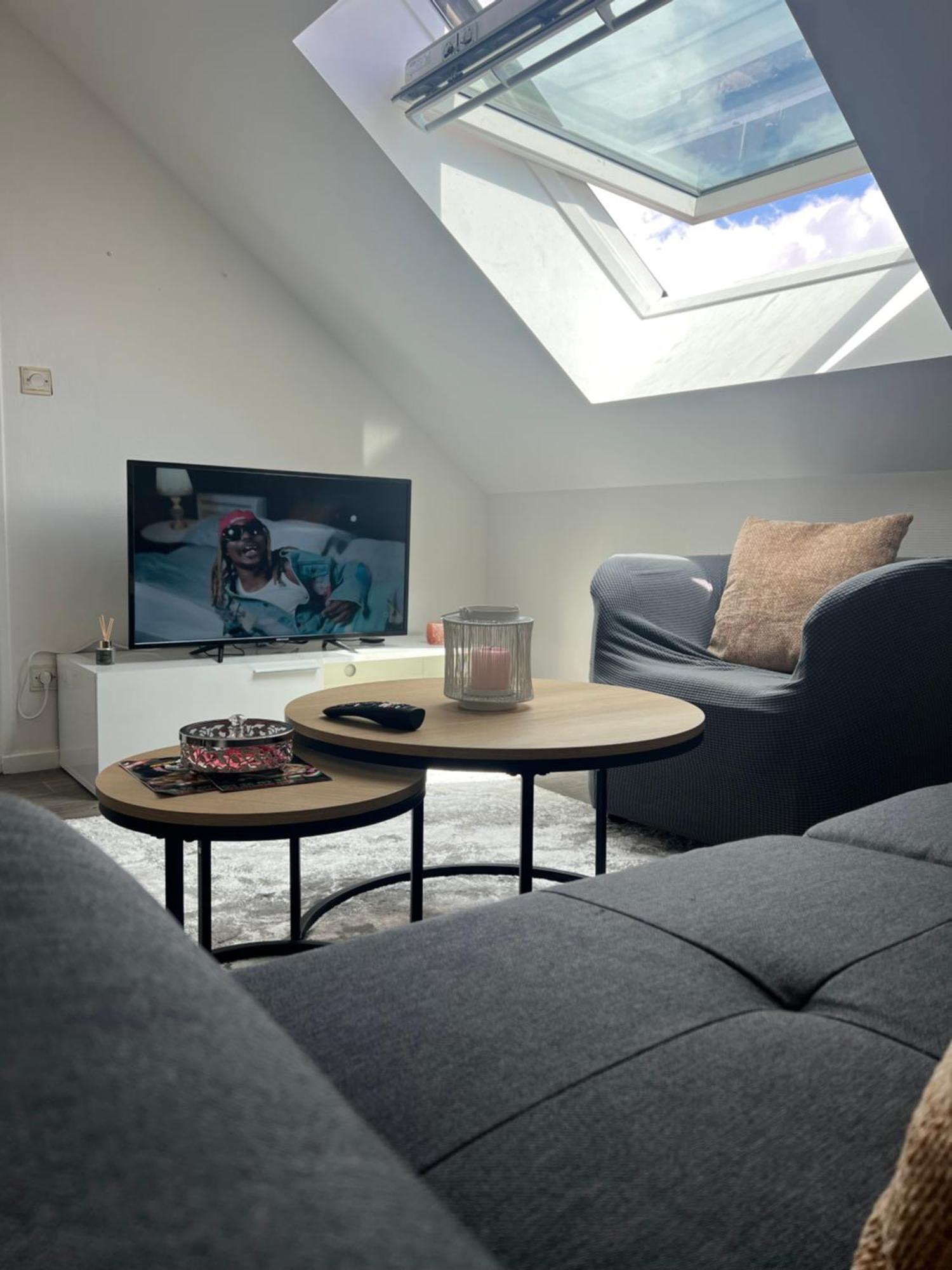 Superbe Appartement Tres Calme Et Confortable Reims Exteriör bild